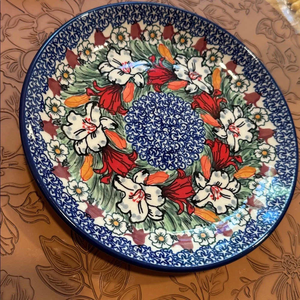 Polish Pottery Unikat  4226 Hand Made in Poland plate 8”